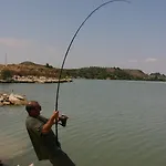 Fishers Paradise Am Ebro Zaragoza * Mequinenza