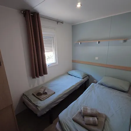 Fishers Paradise Am Ebro Zaragoza Campingplatz *