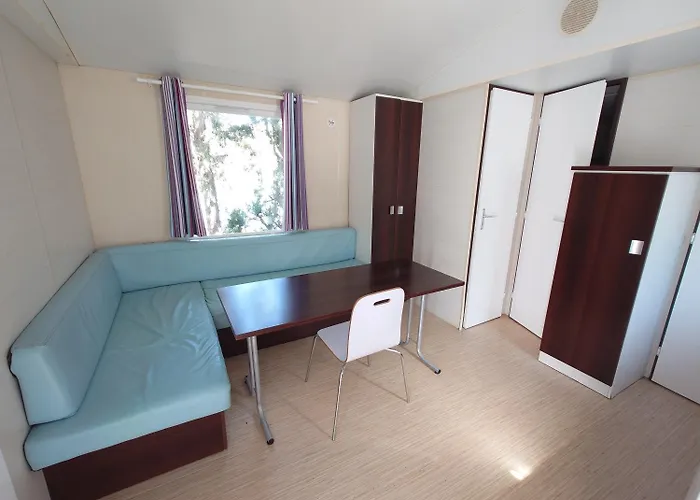 Fishers Paradise Am Ebro Zaragoza *