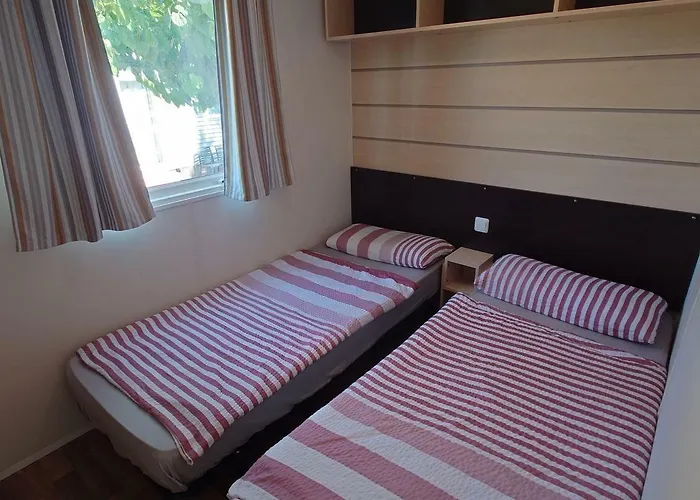 Fishers Paradise Am Ebro Zaragoza *